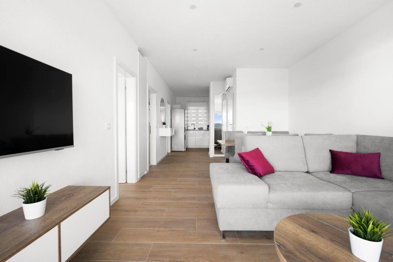 Adriatic Garden Apartments オクルグ・ゴルニ エクステリア 写真
