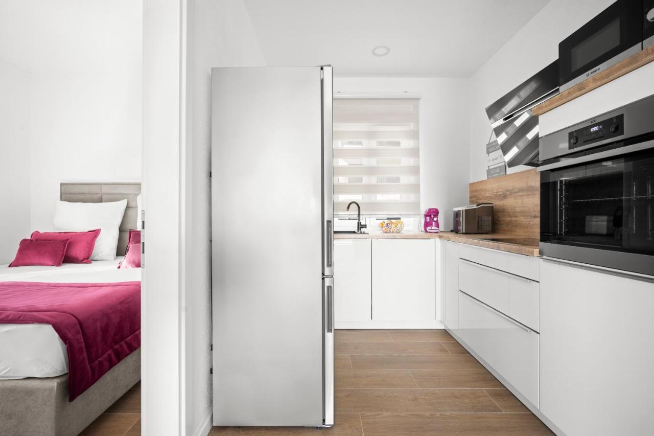 Adriatic Garden Apartments オクルグ・ゴルニ エクステリア 写真