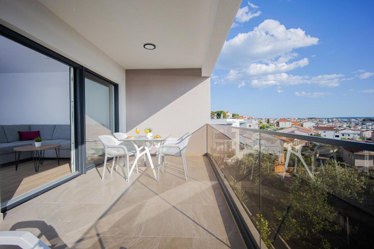 Adriatic Garden Apartments オクルグ・ゴルニ エクステリア 写真